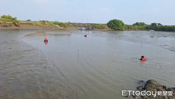 ▲▼        東石深夜溺水     。（圖／記者翁伊森翻攝）
