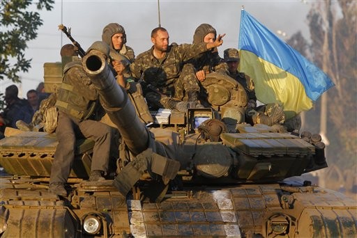 ▲烏克蘭與俄羅斯達成停火協議，但誰知是不是暫時的和平(圖／達志影像／美聯社)