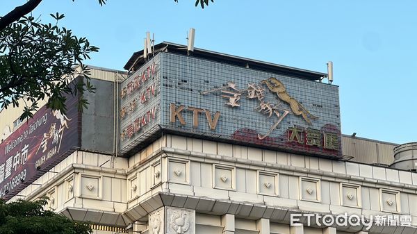 ▲▼金錢豹,酒店,台中,舞廳,小姐,酒店妹。（圖／記者許權毅攝）