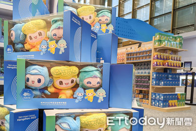 亞運吉祥物琮琮、宸宸、蓮蓮超Q　限量週邊商品銷售一空