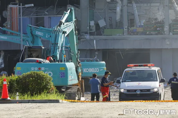 ▲▼屏東科技產業園區明揚國際科技公司廠房爆炸大火，導致4警消殉職。（圖／記者湯興漢攝）