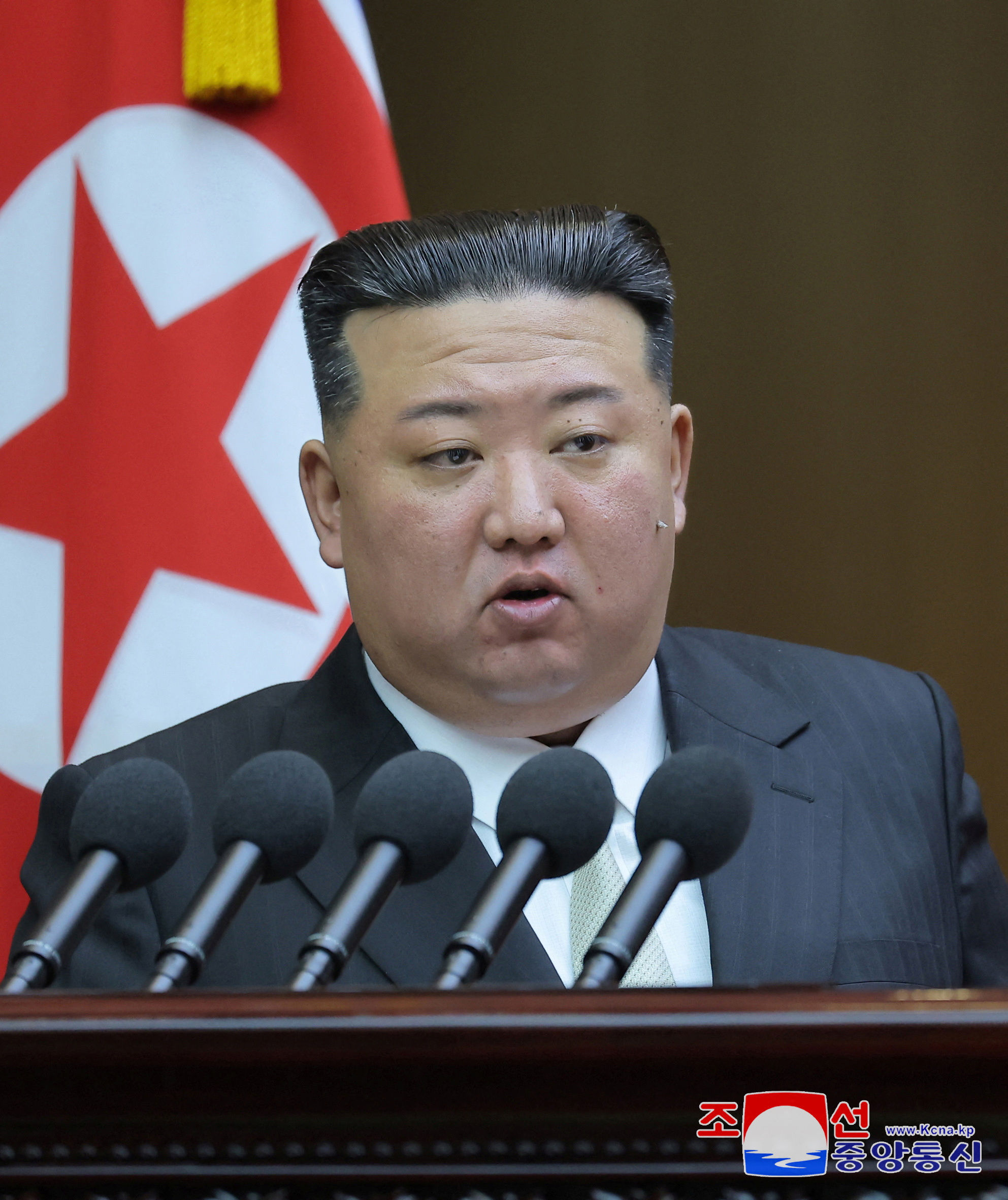 ▲▼北韓26、27日連續兩天召開最高人民會議，金正恩發表演說，宣示發展核武的決心。（圖／路透）
