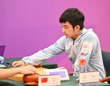 許皓鋐衛冕「棋王」頭銜