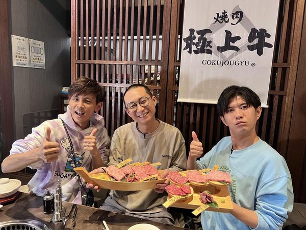 阿翔（左起）、浩子、顏永烈主持《鬧著玩》第一年薪水有望年內收到。（翻攝自鬧著玩臉書）