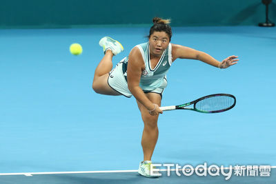 農曆新年葡萄牙奮戰捷報　「小鋼炮」梁恩碩直落二晉級女單次輪