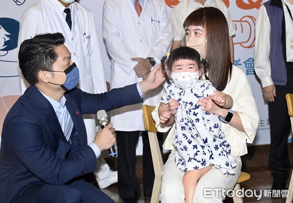 ▲▼112年公費流感疫苗開打首日，台北市長蔣萬安出席四價流感疫苗開打記者會。（圖／記者李毓康攝）