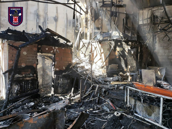 ▲▼西班牙一家夜店1日清晨爆發惡火，至今已奪走13條人命。（圖／CFP）