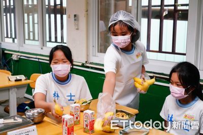 快訊/北市宣布營養午餐「禁用溫體豬」!教育局:以雞肉魚類替代