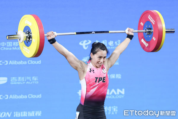▲亞運女子舉重59公斤級，中華隊郭婞淳出賽。（圖／記者林敬旻攝）