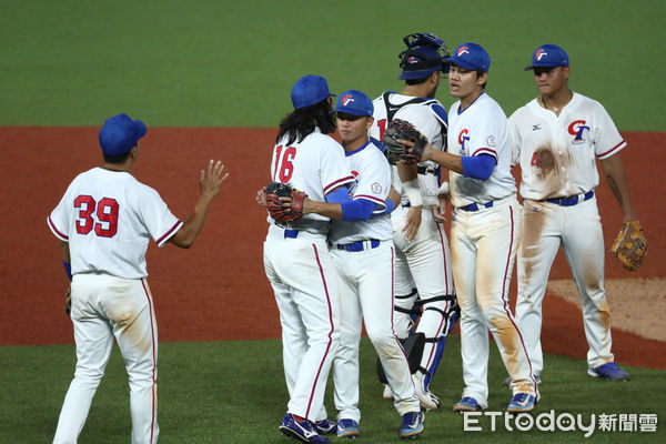 ▲亞運棒球中華隊以4：0完封南韓隊。（圖／記者林敬旻攝）