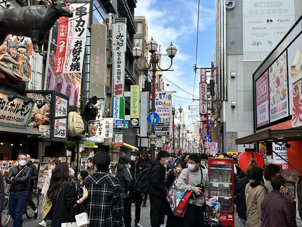 近日有許多網友討論起國旅住宿昂貴、連假塞車等問題，認為出國旅遊反而較划算，相關po文引起網路熱議。（示意圖，本刊資料照）