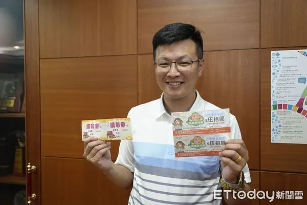 ▲南投市推出「減碳好市券」，市民響應環保即可獲贈100元市場禮券。（圖／南投市公所提供，下同）