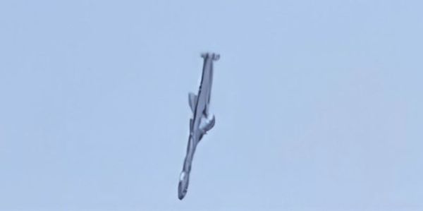 ▲▼疑似素有中國版「魚叉」空射導彈之稱的AFK-088C增程型空對地導彈亮相，展現對地下隱蔽目標的高打擊精度摧毀能力。（圖／翻攝自央視）