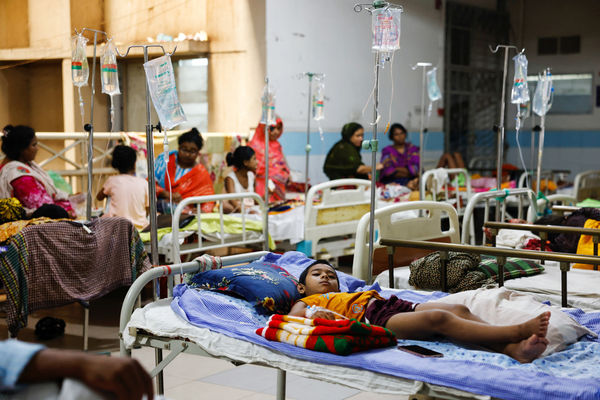 ▲▼ 南亞國家孟加拉爆發史上最嚴重登革熱疫情 。（圖／路透）