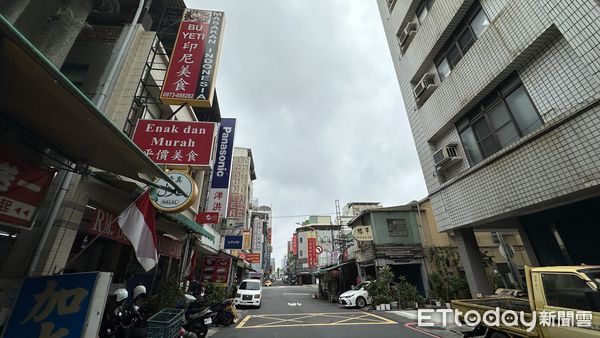 ▲▼高雄,信義房屋,高雄車站,住商不動產,站前商圈, 店面,小東南亞,租金             。（圖／記者張雅雲攝）