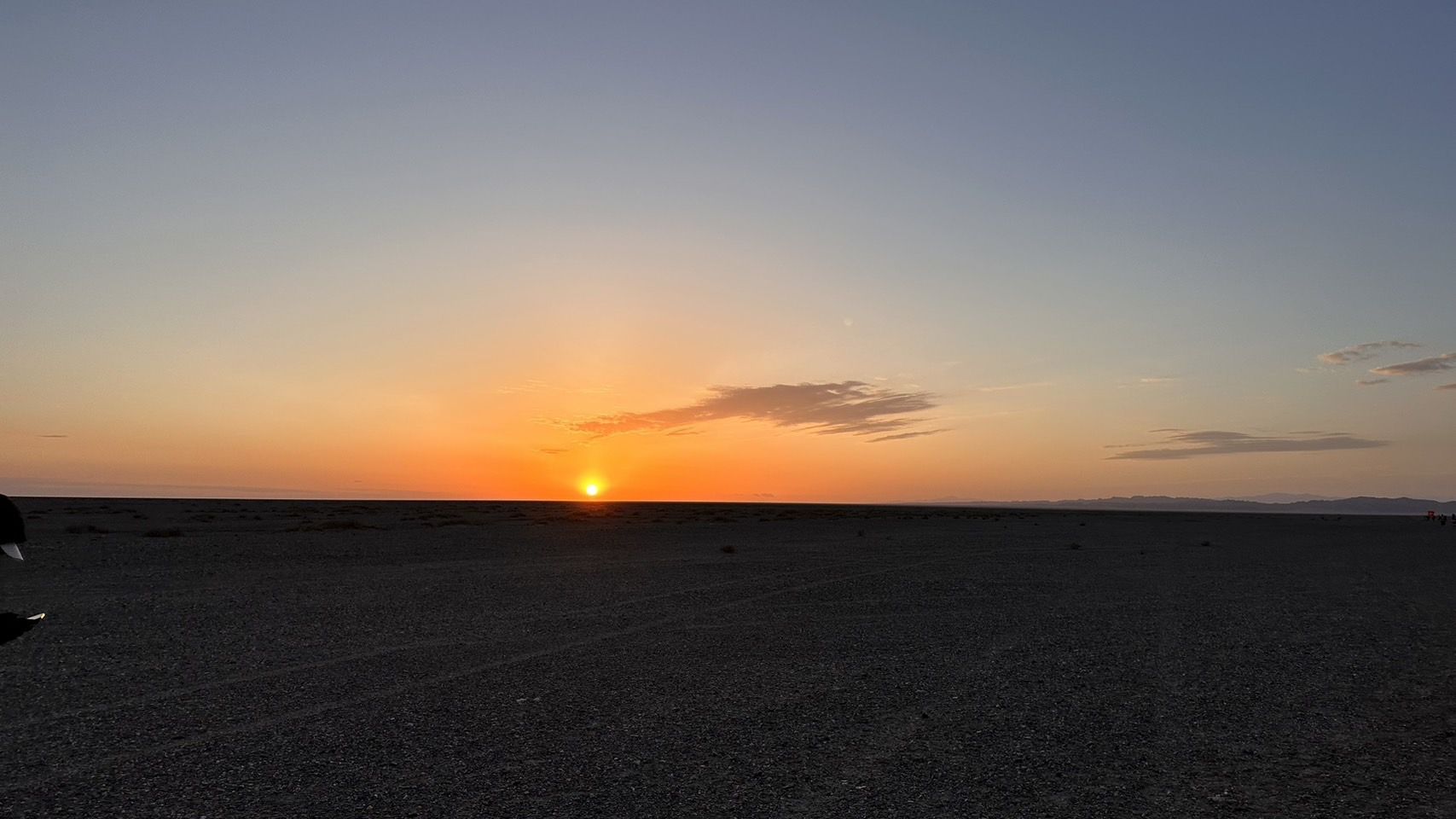 ▲▼ 台大EMBA,玄奘,戈壁挑戰隊。（圖／台大EMBA提供）