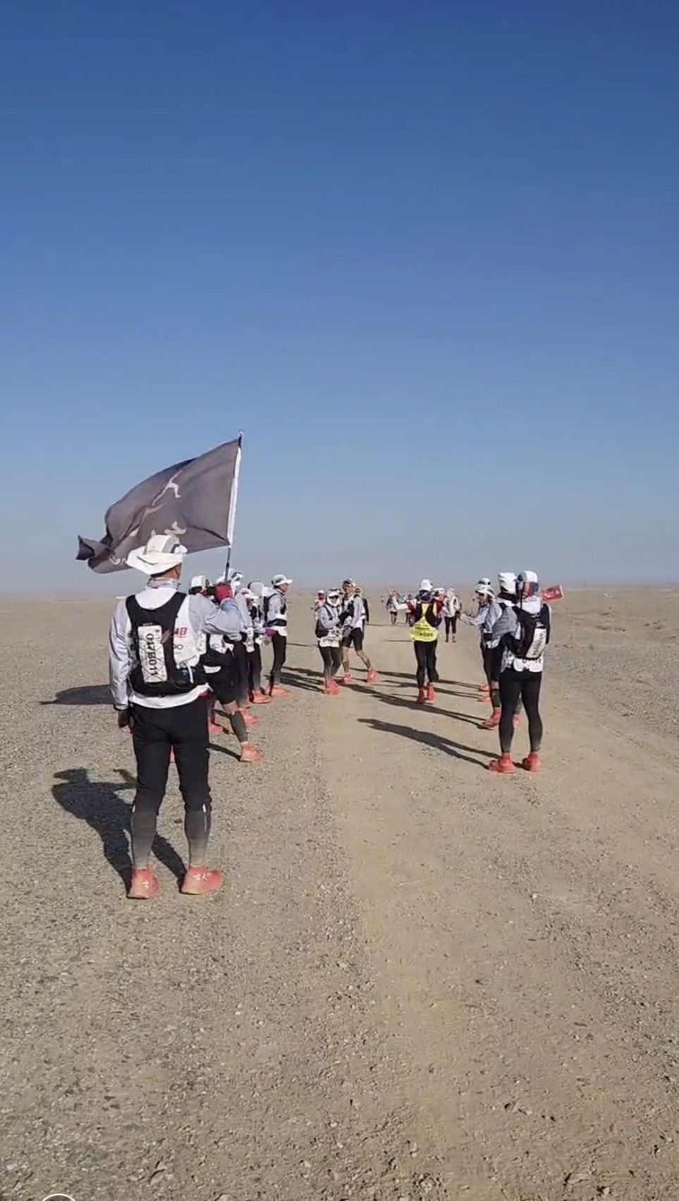 ▲▼ 台大EMBA,玄奘,戈壁挑戰隊。（圖／台大EMBA提供）