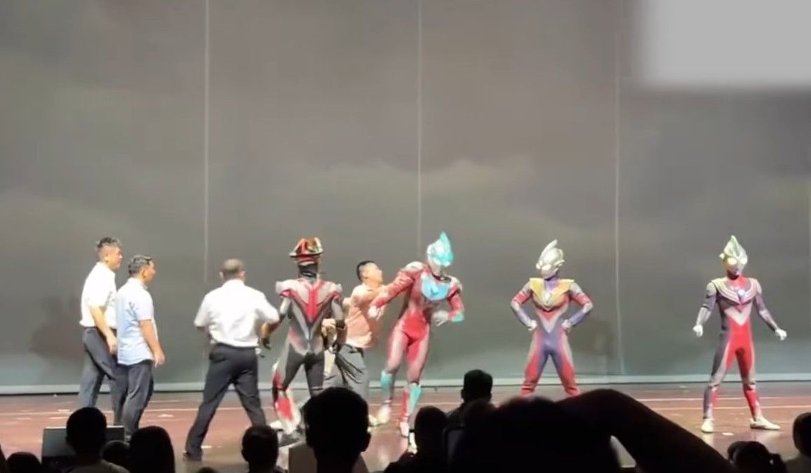 [新聞] 中國《超人力霸王》舞台劇爆衝突　觀眾嗆：為何放日本的東西