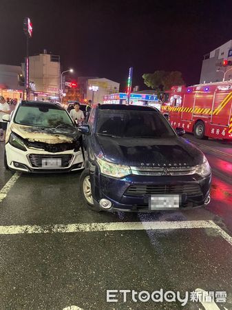 ▲▼台中車禍「火燒車」。（圖／記者鄧木卿翻攝）