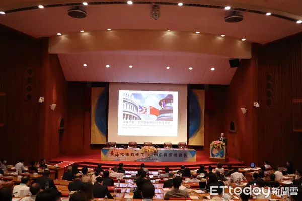 ▲▼台海地緣戰略下的兩岸與國際關係研討會,中華經濟研究院大陸所所長劉孟俊,高長。（圖／記者蔡儀潔攝）