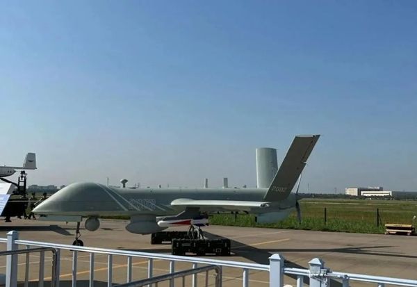 ▲▼KVD002中空長航時無人機系統是中國陸軍裝備的第一款大型察打一體無人機系統。（圖／翻攝自大陸網站）
