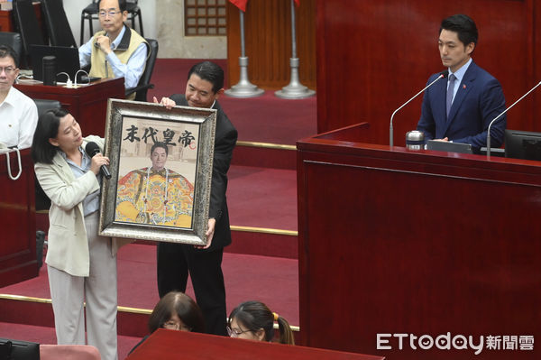 ▲▼台北市議員何孟樺市政質詢。（圖／記者李毓康攝）