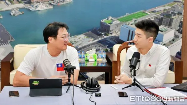 ▲喜迎中華民國雙十國慶，基隆呈現陸海空國旗飄揚。（圖／記者郭世賢翻攝）