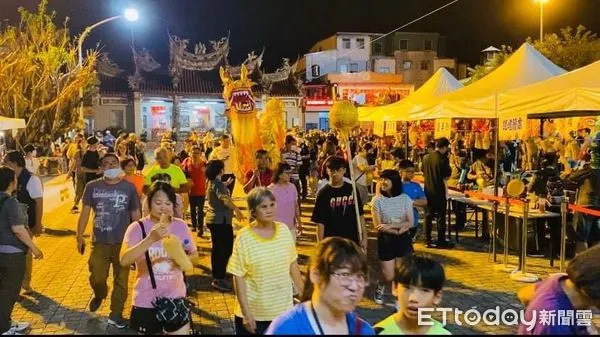 ▲「夜訪關山~遊龍守護關山圳」活動吸引超過500人參加。（圖／記者楊漢聲翻攝）