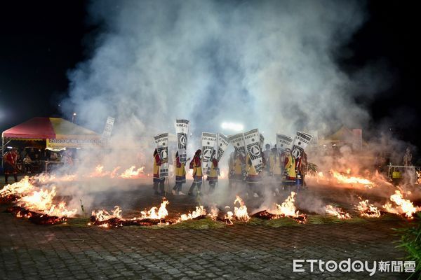 ▲▼花蓮市撒奇萊雅族火神祭，追悼百年前慘遭滅族的達固湖灣事件。（圖／花蓮市公所提供，下同）