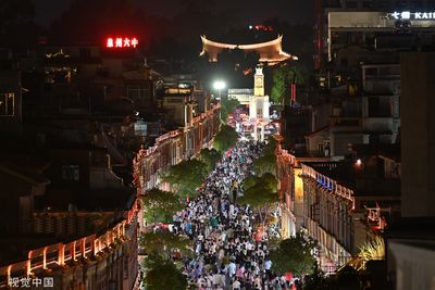 中國十一長假前　多個地方政府發補貼擴大內需