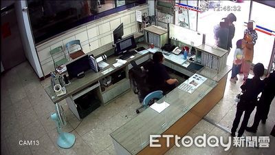 茶博會日湧萬人...業者弄丟3歲娃 男童滿場哭找媽暖警解圍