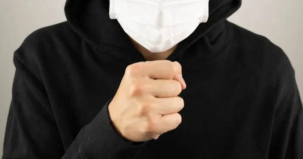 到底是感冒、流感還是確診？經常有民眾分不清楚。（示意圖／翻攝自photoAC）