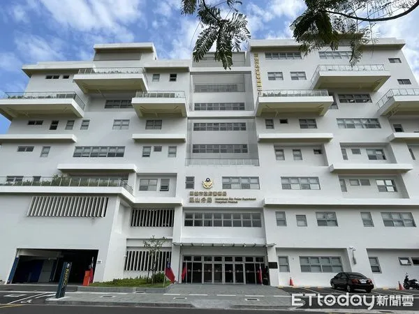 ▲▼高雄市警察局鳳山分局。（圖／記者吳世龍攝）