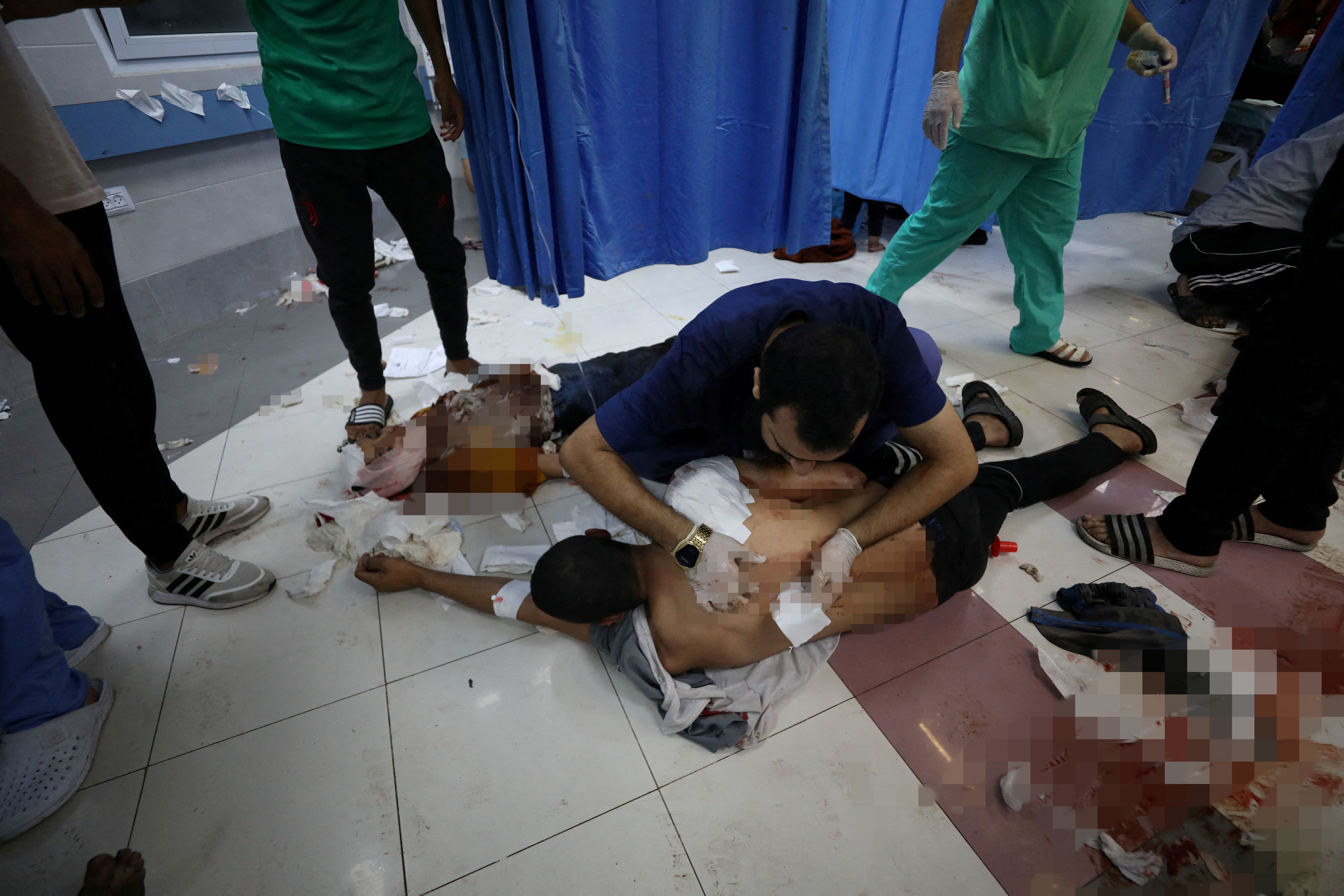 ▲▼加薩醫院遭以色列空襲，造成500人死亡。（圖／路透）