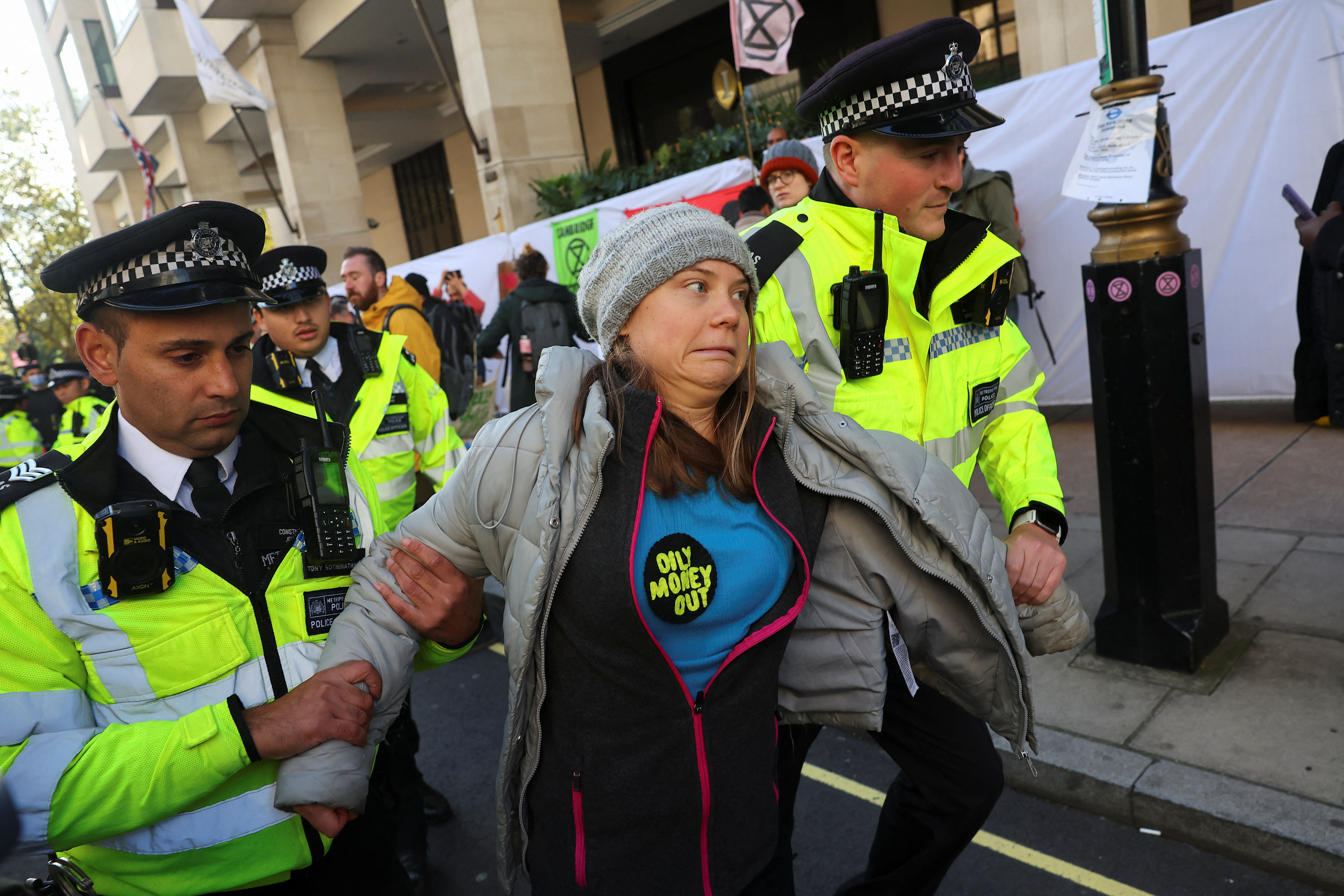 ▲▼瑞典環保少女童貝里（Greta Thunberg）在英國倫敦被捕。（圖／路透）