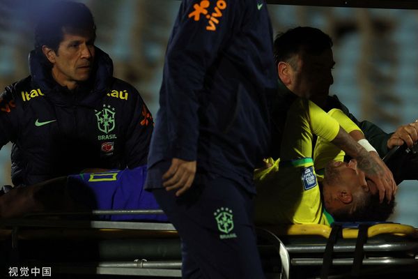 ▲▼巴西足壇巨星內馬爾遭逢嚴重膝傷。（圖／CFP）