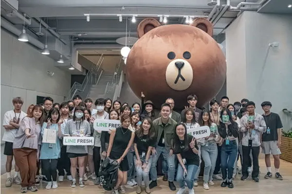 圖一：世新大學資訊傳播學系與LINE Taiwan進行產學交流活動。（圖／世新大學提供）