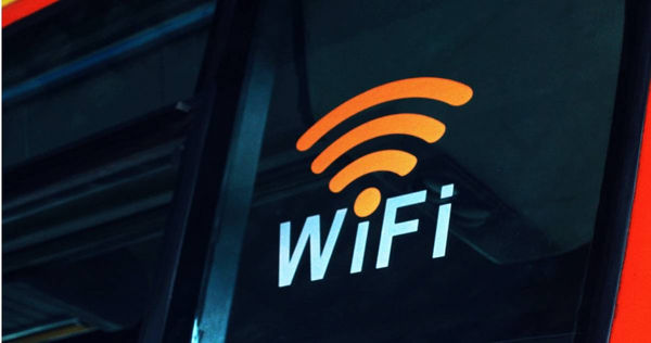 Wi-Fi是現代人的使用手機時的必需品之一。（示意圖／unsplash）