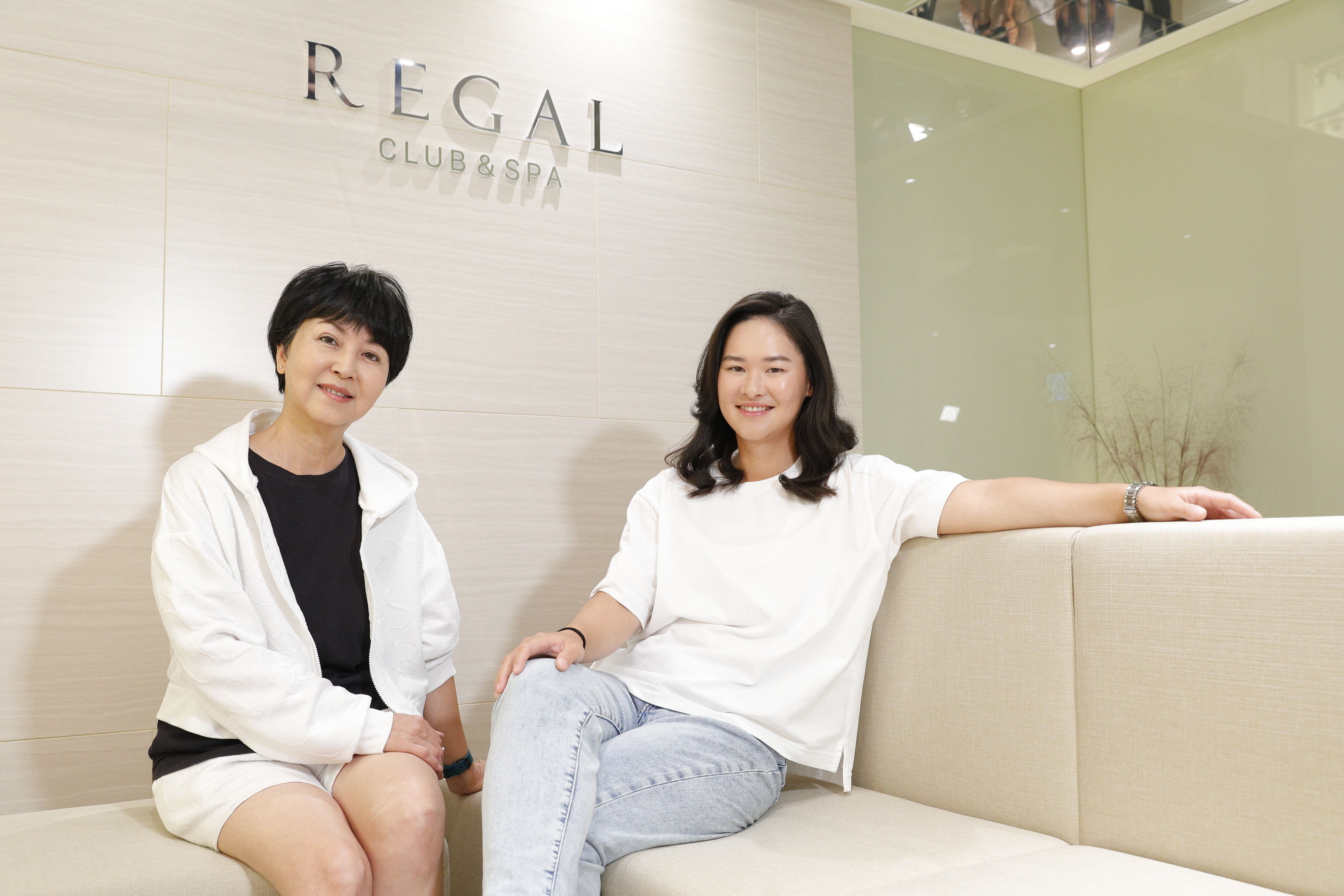 ▲▼李旻母女到Regal Club體驗。（圖／記者湯興漢攝）