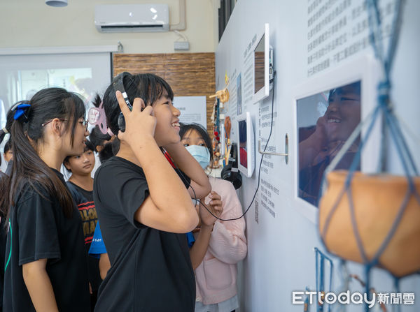 ▲▼「臍帶之地—與山生活」特展由台北華山文創園區班師回朝於豐濱鄉公所公有市場展出。（圖／花蓮分署提供，下同）