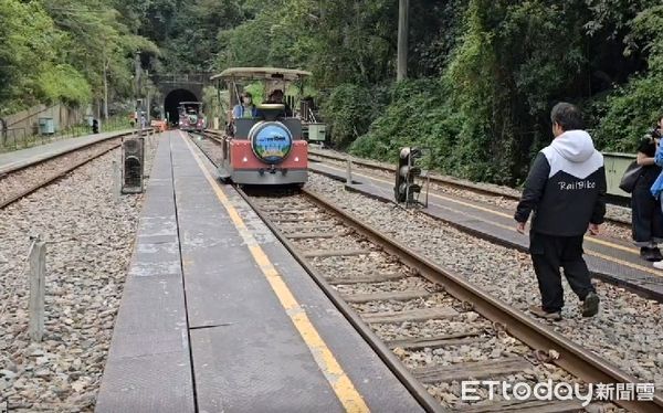 ▲▼三義鐵道自行車。（圖／記者蔡文淵翻攝）