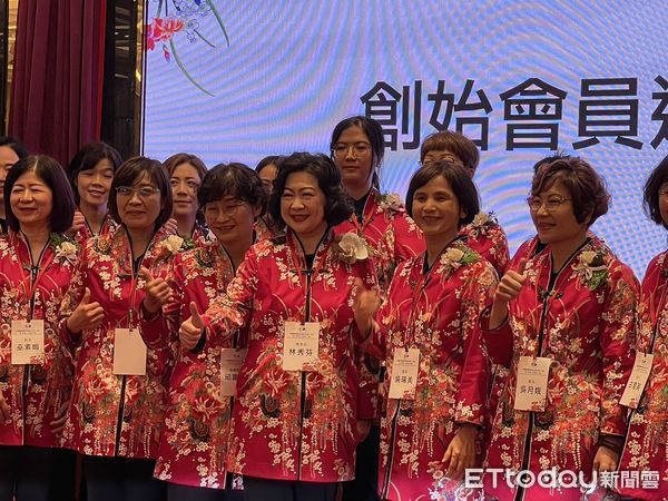 ▲▼台灣國際職業婦女協會台中第二分會今天成立。（圖／記者鄧木卿攝，下同）