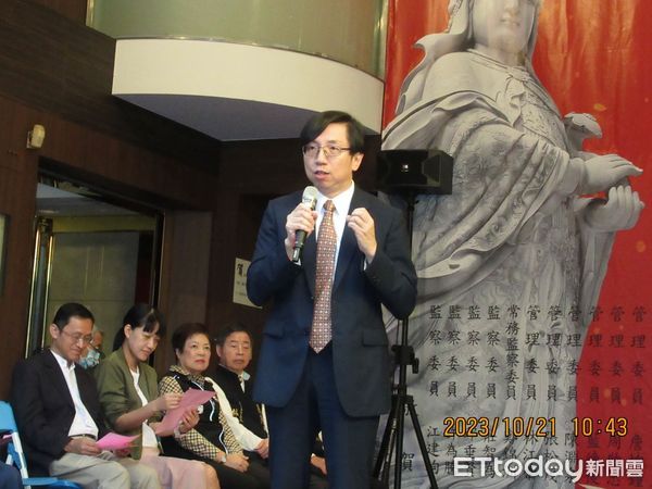 ▲▼基隆地檢署檢察長李嘉明，與當地慶安宮，共同宣導反賄選。（圖／基隆地檢署提供）