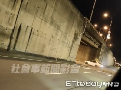 改裝白車深夜「360度甩尾」囂張炫技狂冒白煙　桃園警回應了