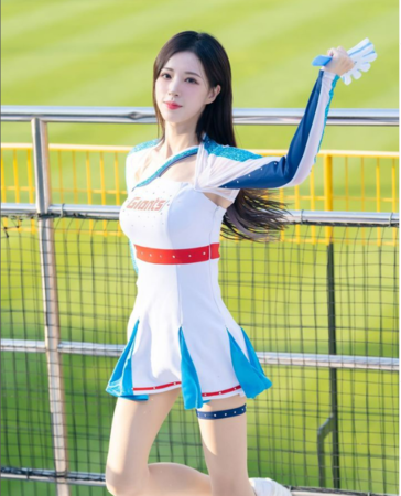 ▲▼球迷狂猜富邦找來的最甜外援是「釜山女神」李晧禎。（圖／翻攝自IG／leehozeong）