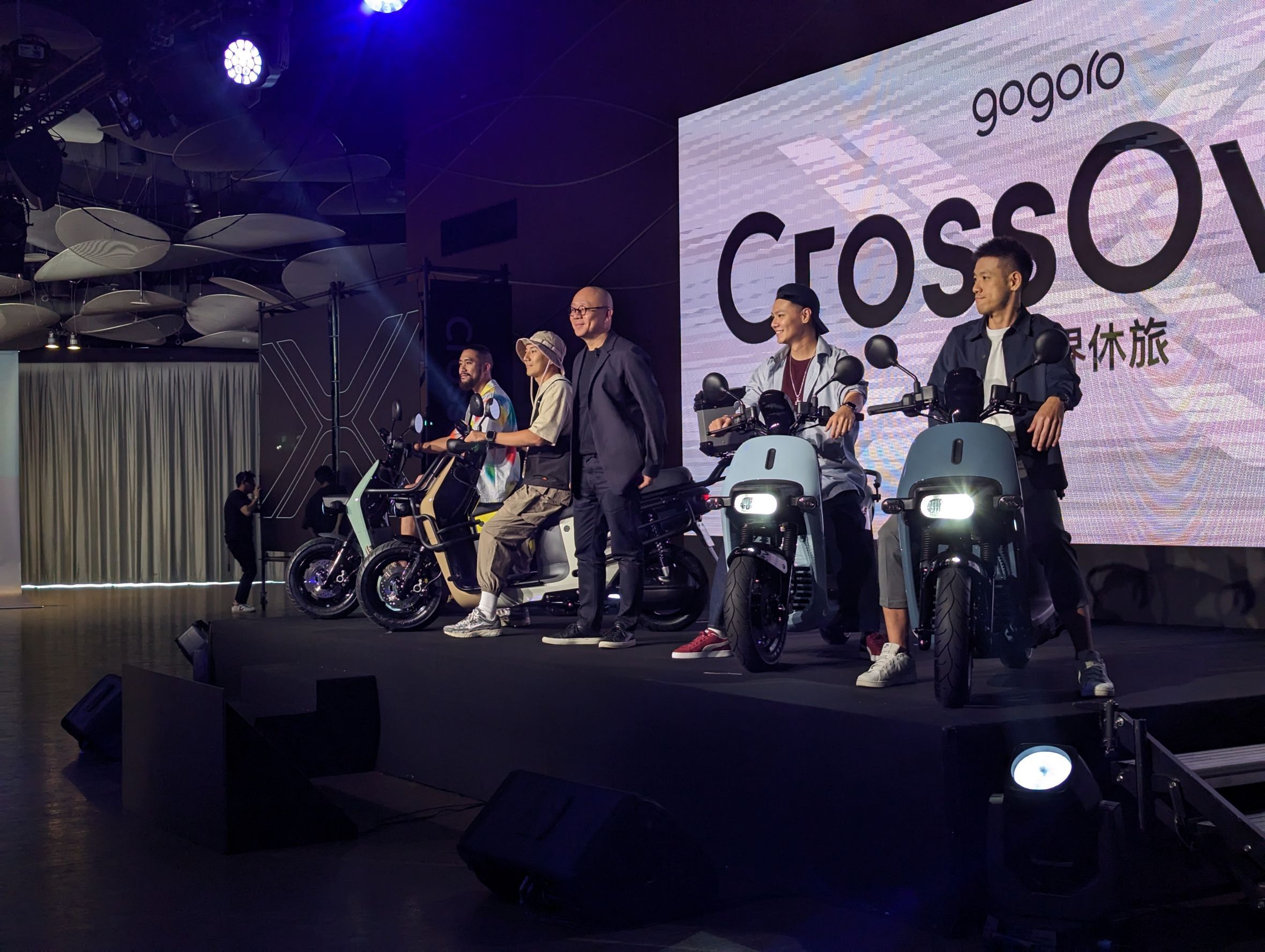 Gogoro Launches New CrossOver Electric Scooter to Meet All Riders’ Needs