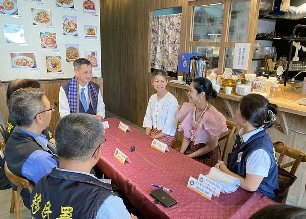 ▲移民署跨部會行動服務列車抵桃園