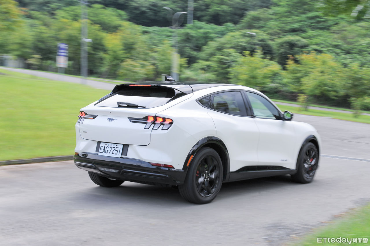 ▲福特Mach-E Premium試駕。（圖／記者林鼎智攝）