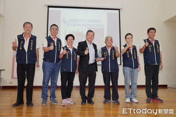 ▲南投縣16家宗教場所獲低碳認證標章。（圖／南投縣政府提供，下同）