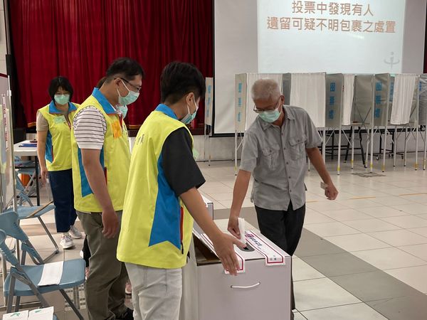 ▲▼中選會舉行「第16任總統副總統及第11屆立法委員投開票程序模擬演練觀摩會」。（圖／中選會提供）